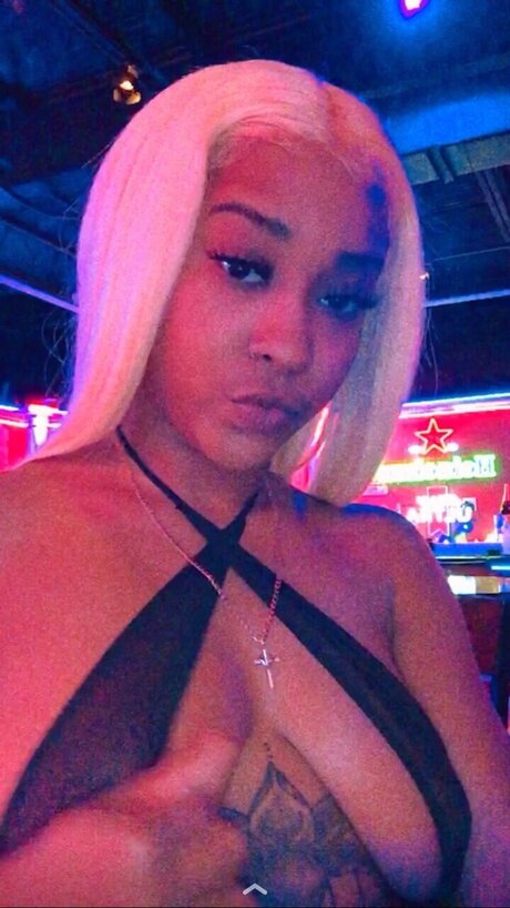 Nacktes geleaktes OnlyFans-Foto von Barbieeee