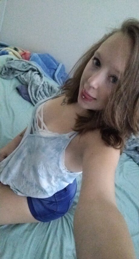 Nacktes geleaktes OnlyFans-Foto von Wildflowerhoney