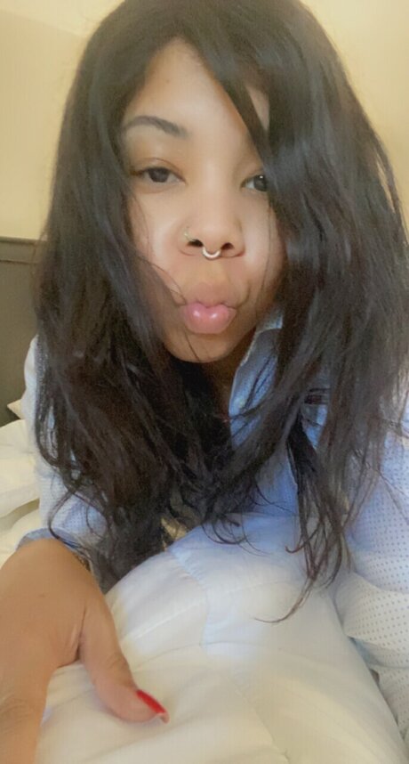 Nacktes geleaktes OnlyFans-Foto von Krissy