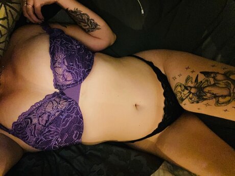 Nacktes geleaktes OnlyFans-Foto von Danielle