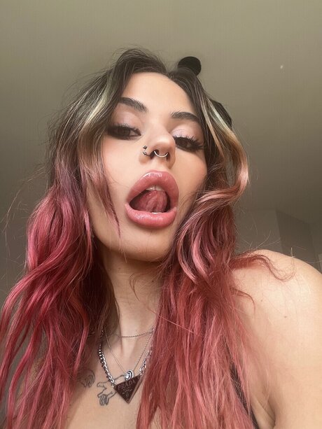 Nacktes geleaktes OnlyFans-Foto von Samantha