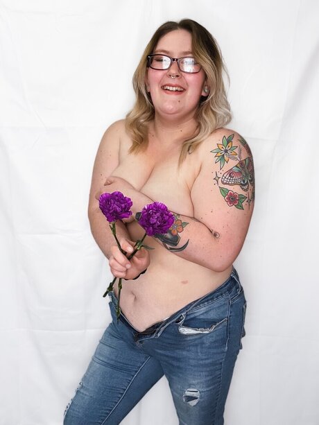 Nacktes geleaktes OnlyFans-Foto von Sinfull Play