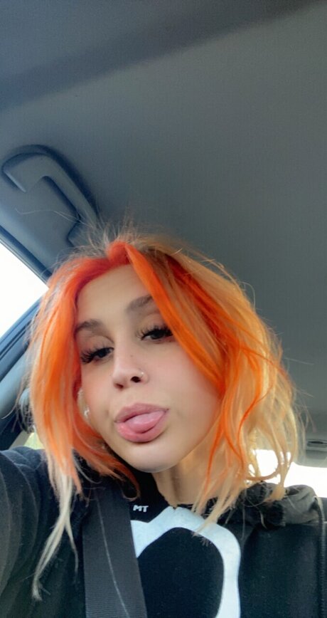 Nacktes geleaktes OnlyFans-Foto von Allllykaaat