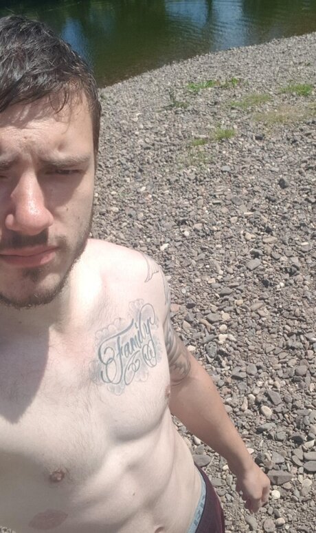 Nacktes geleaktes OnlyFans-Foto von Nathan94