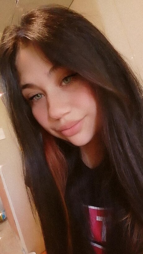 Nacktes geleaktes OnlyFans-Foto von Catalinda
