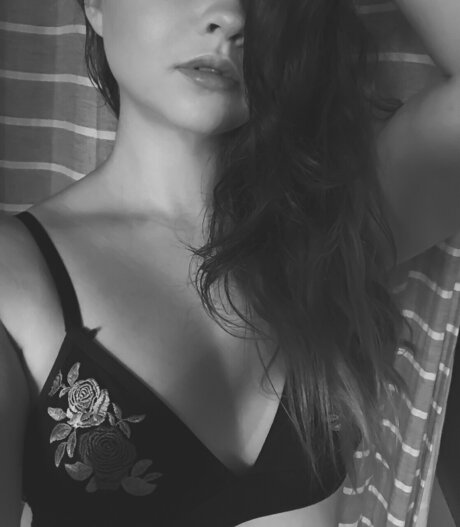 Nacktes geleaktes OnlyFans-Foto von Chloe