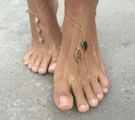 Nacktes geleaktes OnlyFans-Foto von Seduktive Feet 