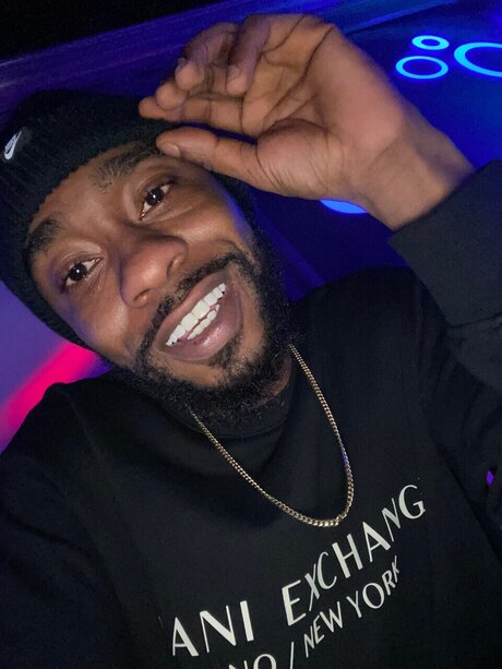 Nacktes geleaktes OnlyFans-Foto von Keyon Graham