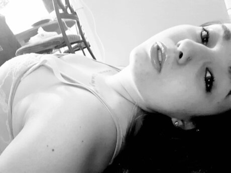 Nacktes geleaktes OnlyFans-Foto von Sweetcheeks
