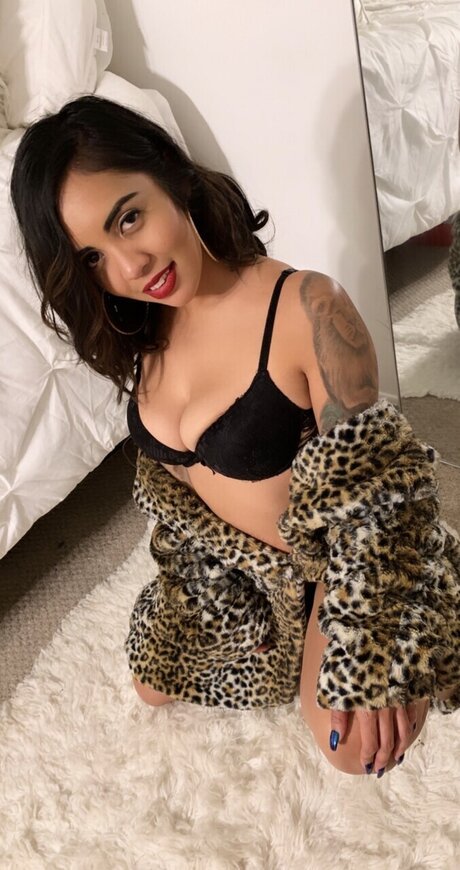 Nacktes geleaktes OnlyFans-Foto von Britt