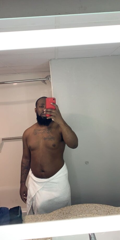 Nacktes geleaktes OnlyFans-Foto von Showtime