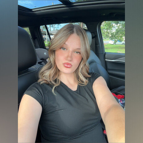 Nacktes geleaktes OnlyFans-Foto von Chass