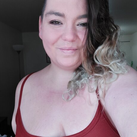 Nacktes geleaktes OnlyFans-Foto von Trinity