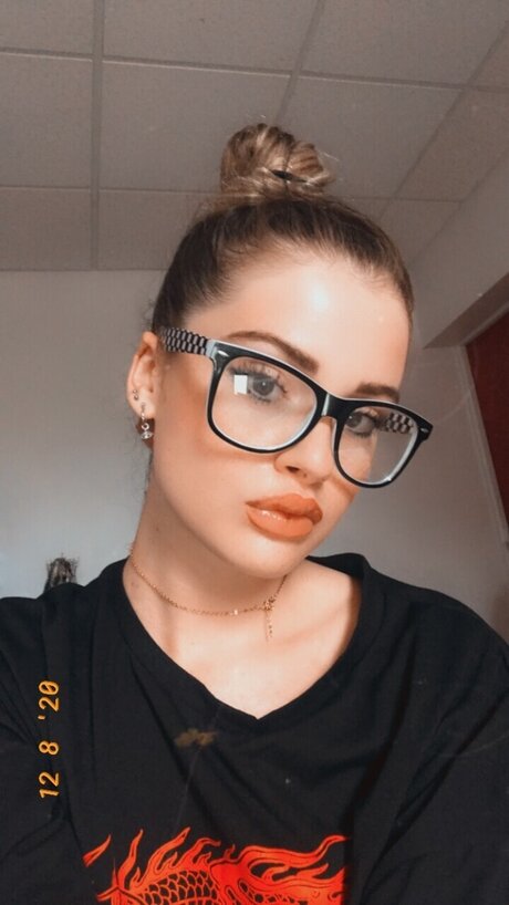 Nacktes geleaktes OnlyFans-Foto von Carla