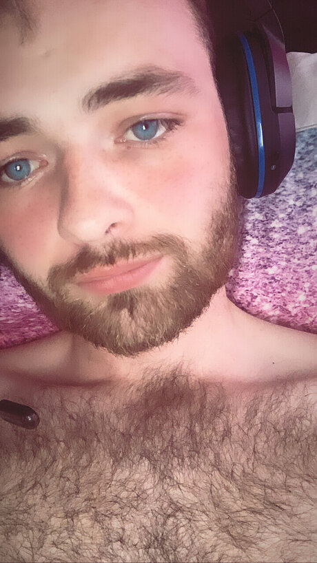 Nacktes geleaktes OnlyFans-Foto von Teengay21