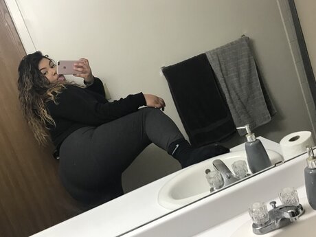 Latinxxbabe