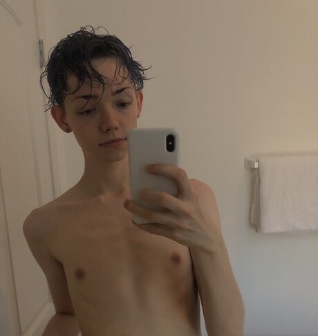 Nacktes geleaktes OnlyFans-Foto von Nathanvierke