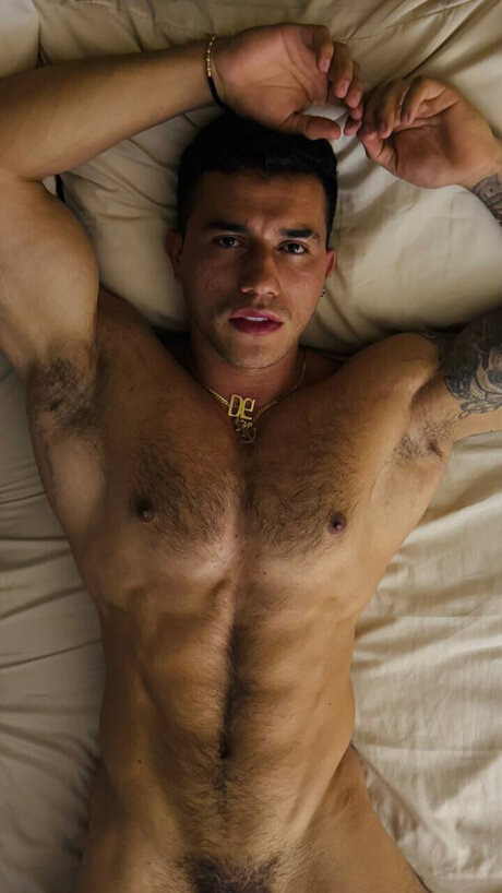 Nacktes geleaktes OnlyFans-Foto von Garret Alvin