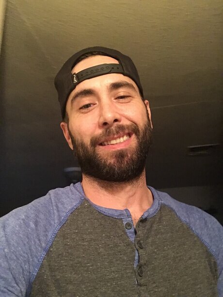 Nacktes geleaktes OnlyFans-Foto von Josh