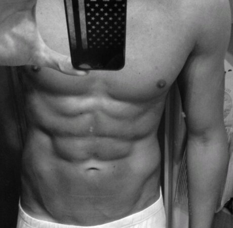 Nacktes geleaktes OnlyFans-Foto von Fitboy