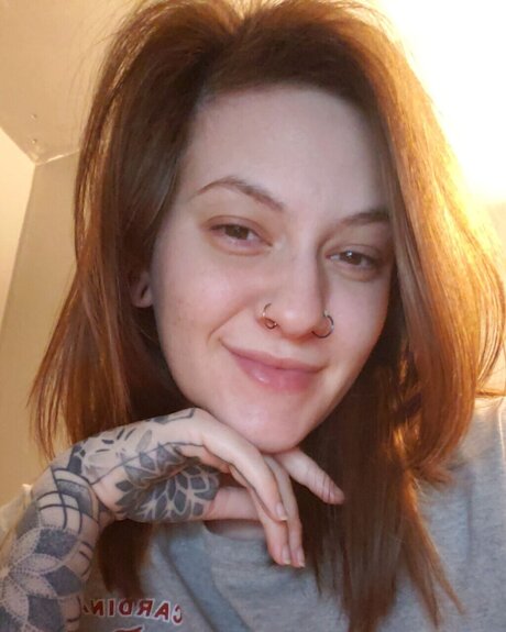 Nacktes geleaktes OnlyFans-Foto von Kale