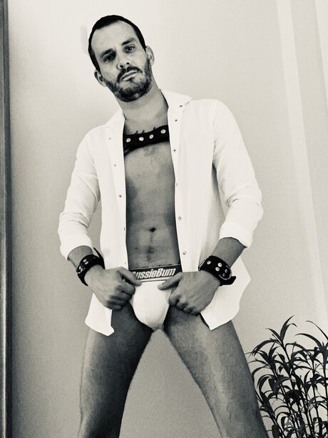 Nacktes geleaktes OnlyFans-Foto von Danipm