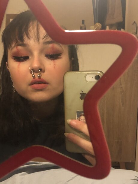 Nacktes geleaktes OnlyFans-Foto von Ella