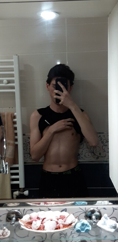 Nacktes geleaktes OnlyFans-Foto von The Creator