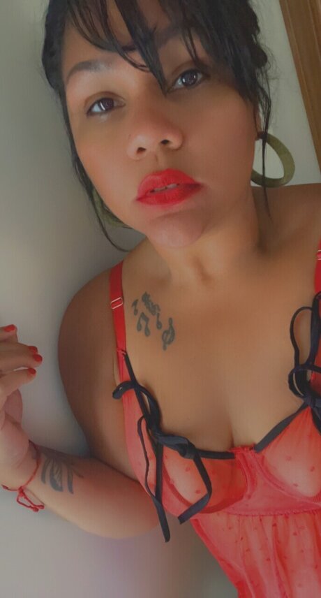 Nacktes geleaktes OnlyFans-Foto von Mariemasseur