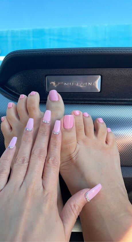 Nacktes geleaktes OnlyFans-Foto von Prettybbfeet