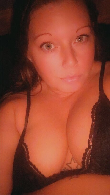 Nacktes geleaktes OnlyFans-Foto von Jacey Layne