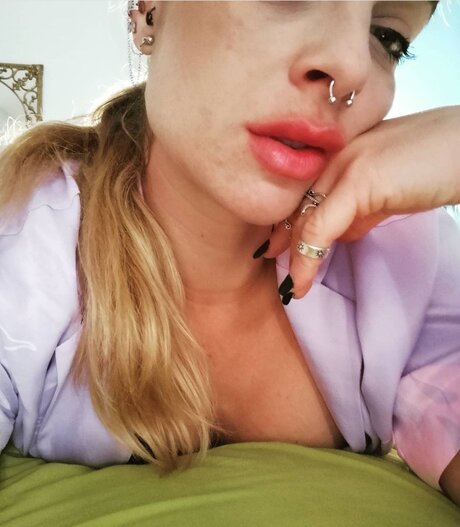 Nacktes geleaktes OnlyFans-Foto von Lilith