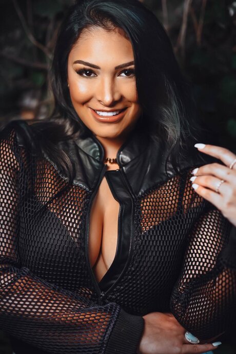 Nacktes geleaktes OnlyFans-Foto von Issa