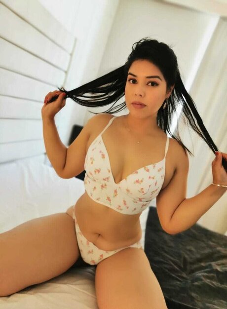 Nacktes geleaktes OnlyFans-Foto von Stefana Len