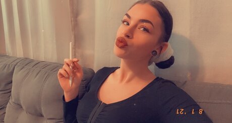 Nacktes geleaktes OnlyFans-Foto von Acidbxrbie
