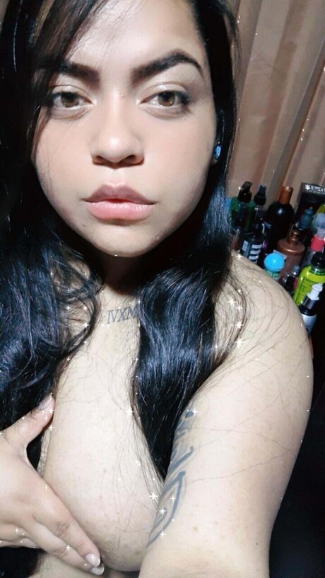 Nacktes geleaktes OnlyFans-Foto von Namari