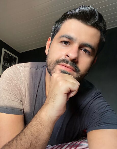 Nacktes geleaktes OnlyFans-Foto von Leonardo Pereira