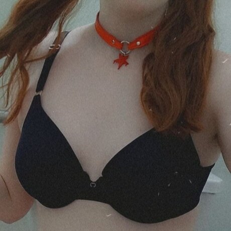 Nacktes geleaktes OnlyFans-Foto von Bratty