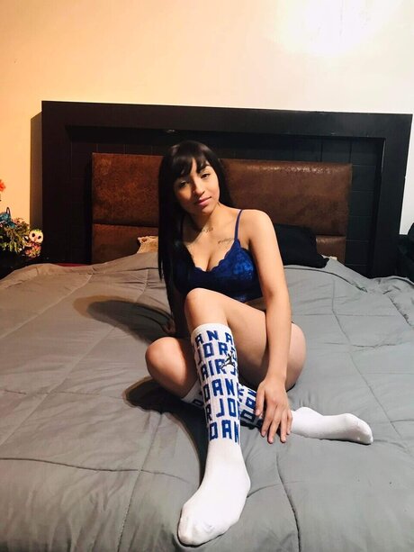 Nacktes geleaktes OnlyFans-Foto von Little Girl