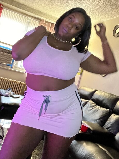 Nacktes geleaktes OnlyFans-Foto von Kay