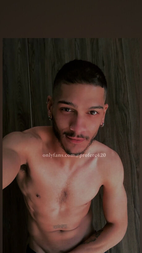 Nacktes geleaktes OnlyFans-Foto von Proferc