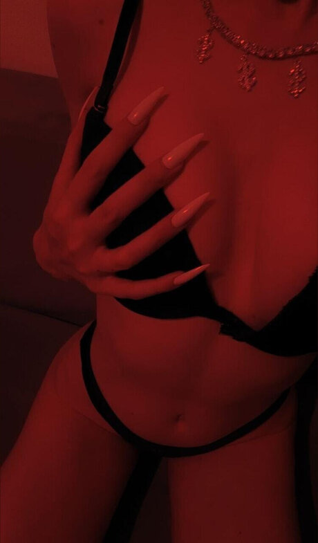 Nacktes geleaktes OnlyFans-Foto von Nico