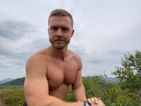 Nacktes geleaktes OnlyFans-Foto von Leocross
