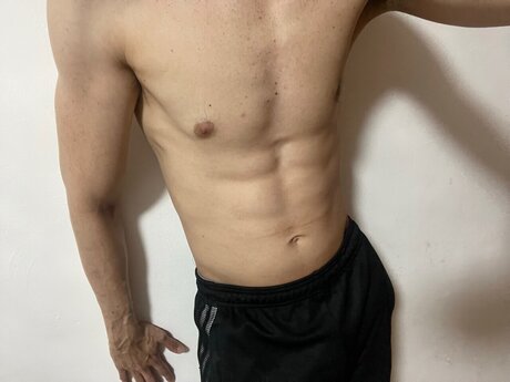 Nacktes geleaktes OnlyFans-Foto von Regio   Top Xl