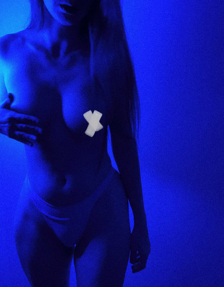 Nacktes geleaktes OnlyFans-Foto von Arina Shelk