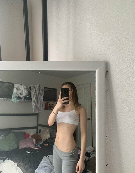 Nacktes geleaktes OnlyFans-Foto von Parisangelxxx