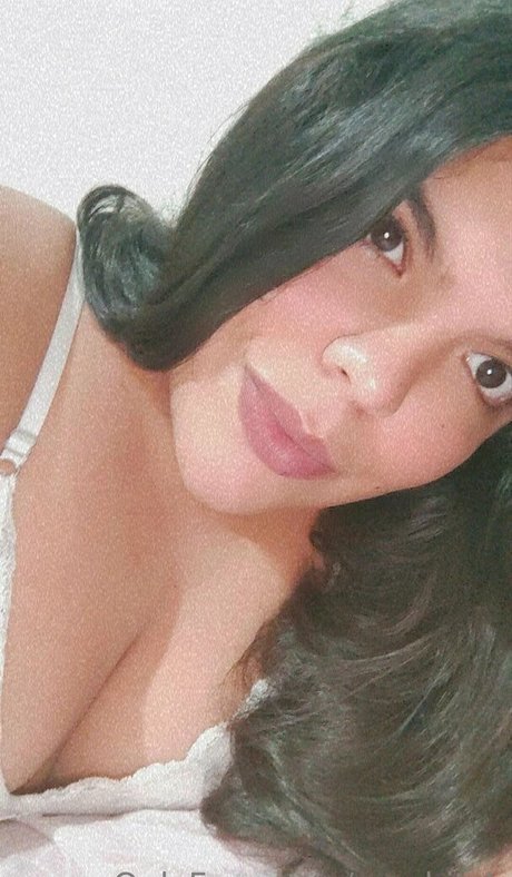 Nacktes geleaktes OnlyFans-Foto von Roxybitch
