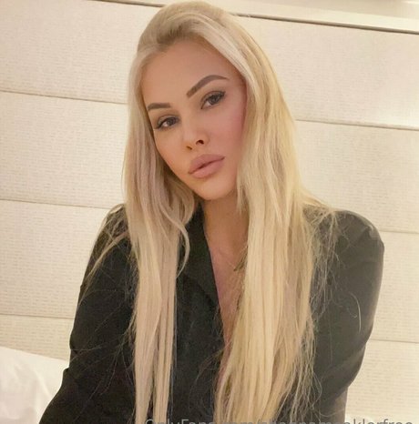 Nacktes geleaktes OnlyFans-Foto von Shannamoaklerfree