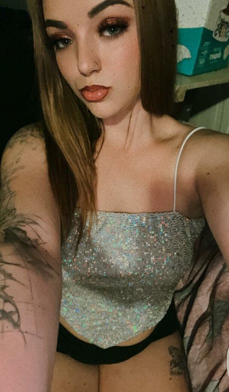 Nacktes geleaktes OnlyFans-Foto von Kylie Harrell