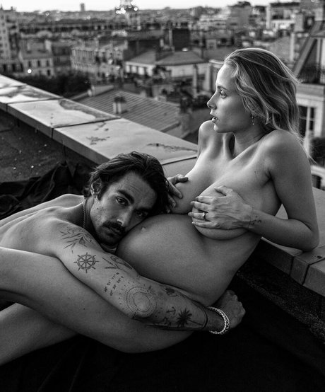 Nacktes geleaktes OnlyFans-Foto von Coline Aulagnier